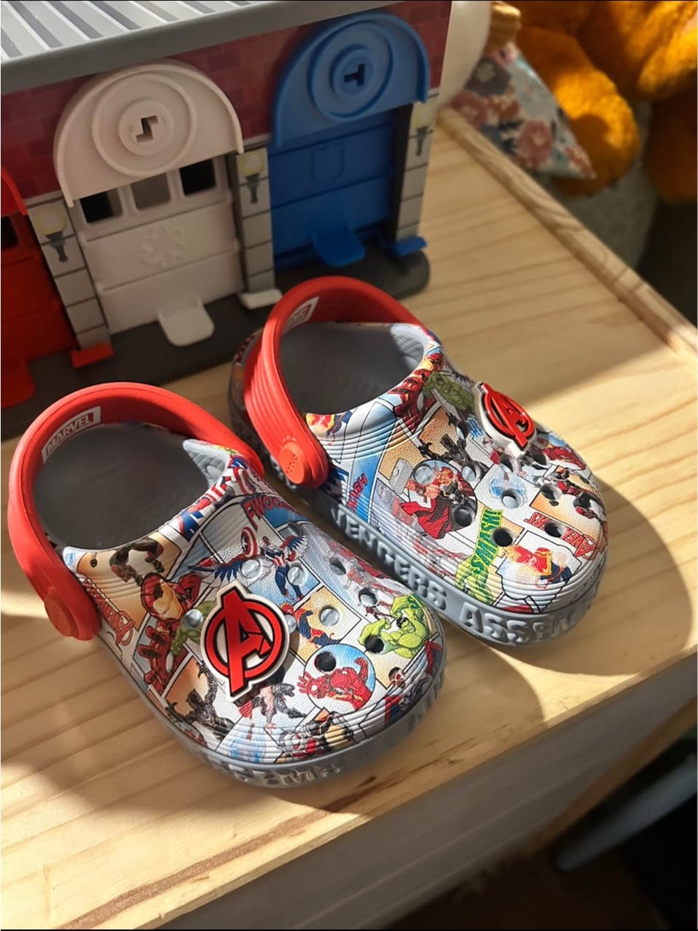 Marvel Kids' Multicolor Avengers Comic Crocs with Red Straps